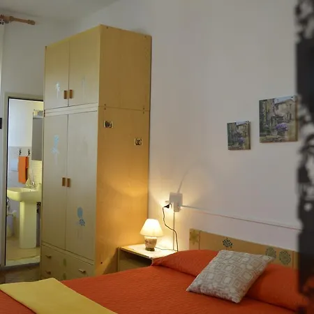 Hermosa Bed & Breakfast *